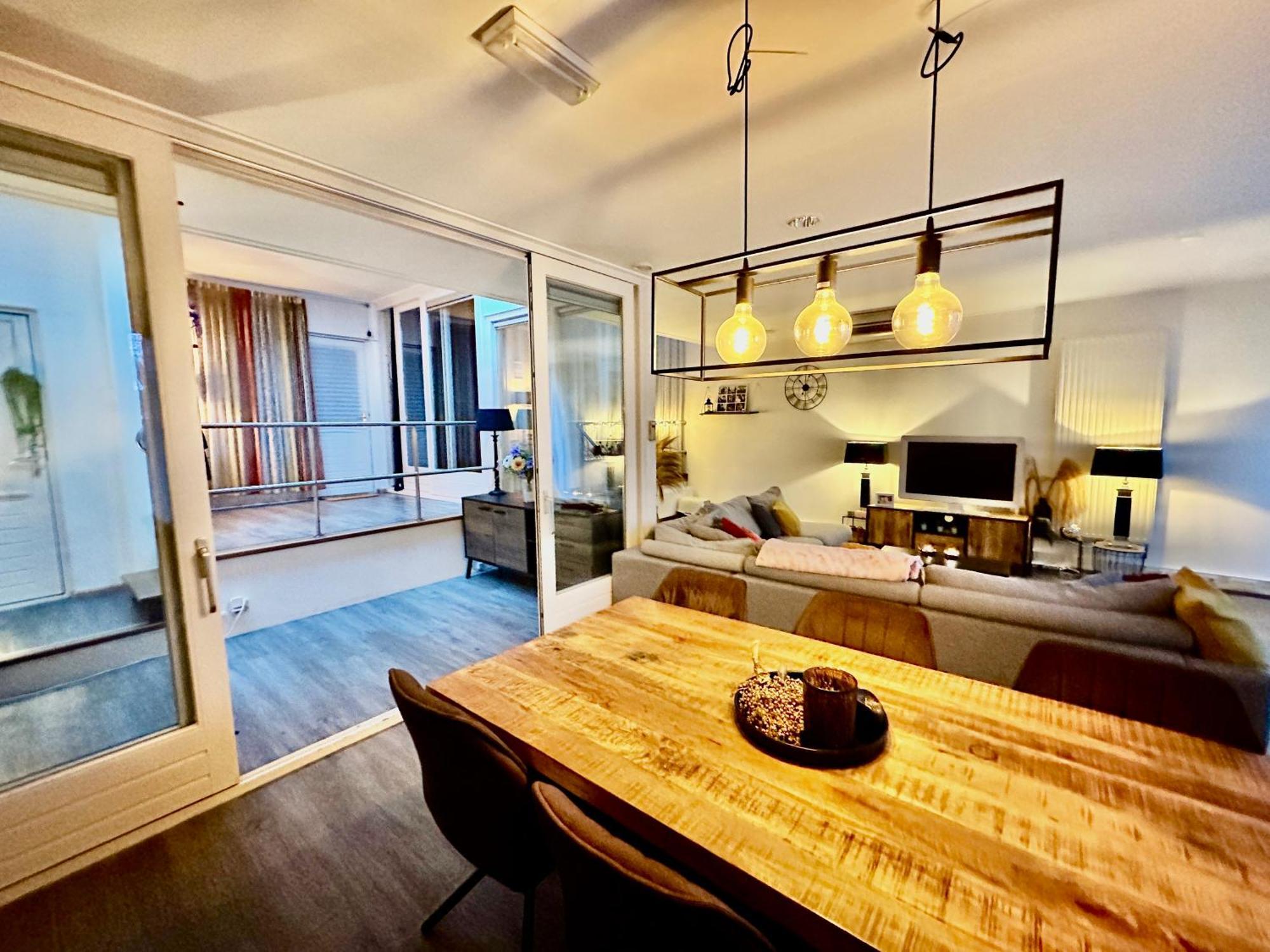 Guesthouse Villa De Eikhof Хенгело Екстериор снимка