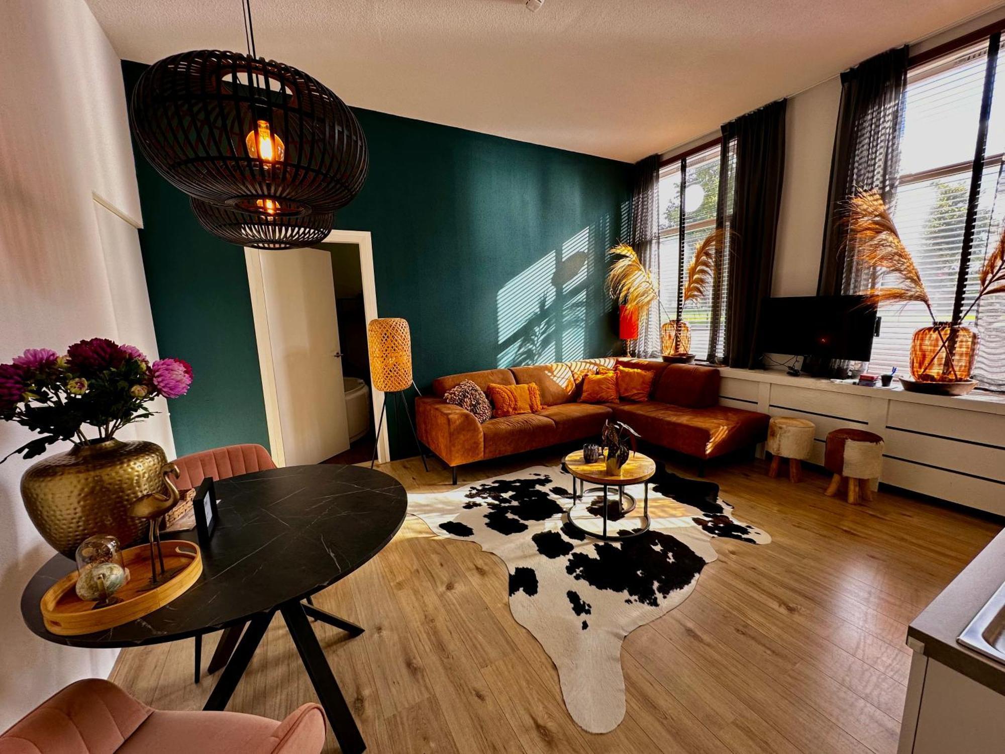 Guesthouse Villa De Eikhof Хенгело Екстериор снимка