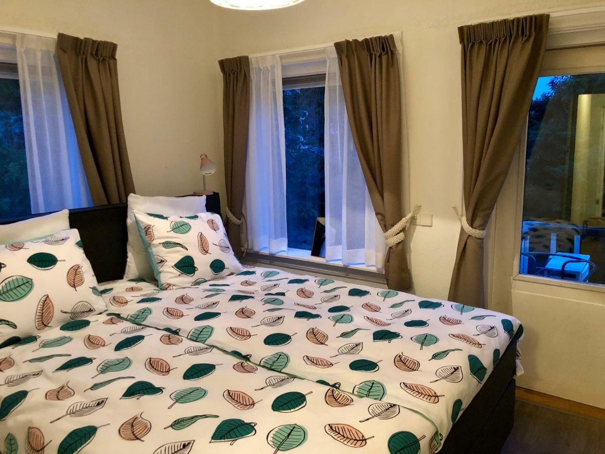 Guesthouse Villa De Eikhof Хенгело Екстериор снимка
